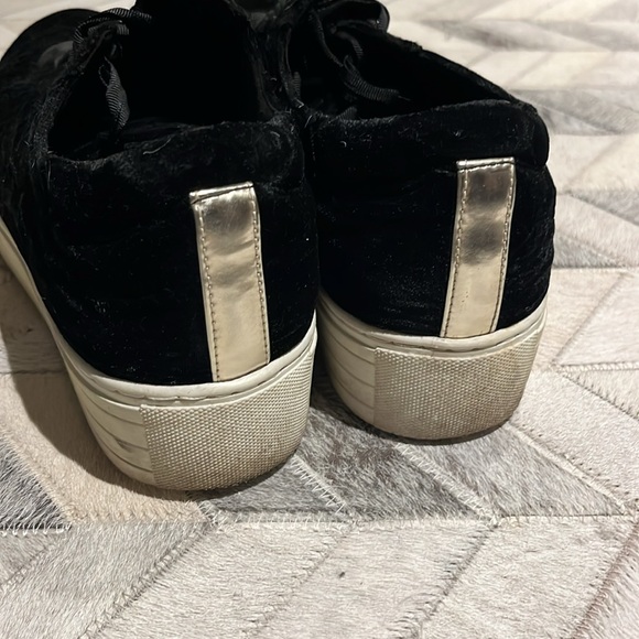 Velvet Platform Sneakers, size 10 - Picture 5 of 5